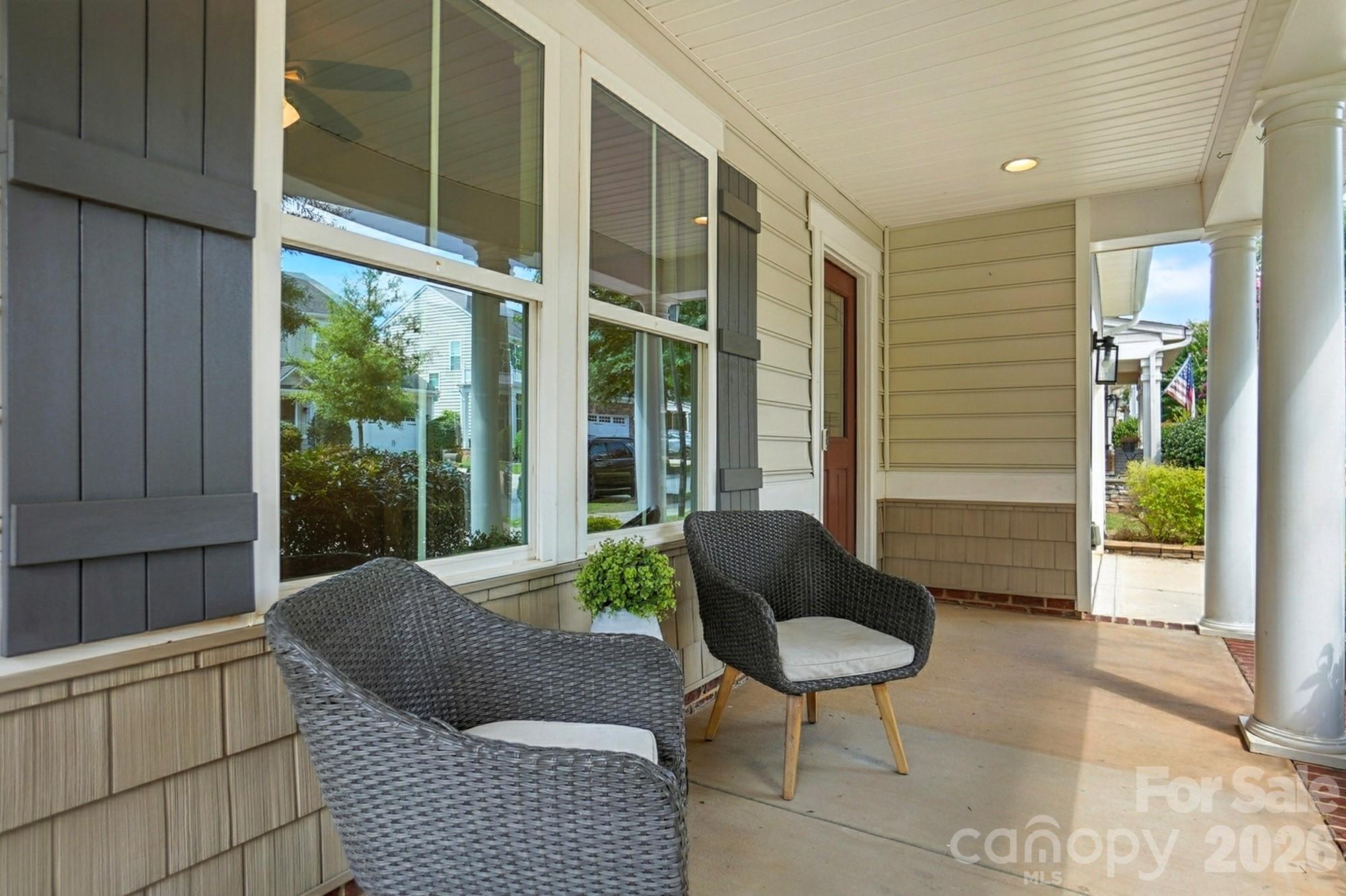 2042 Hamil Ridge Drive