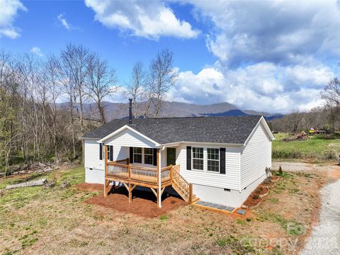 105 Stormy Way Waynesville NC 28785