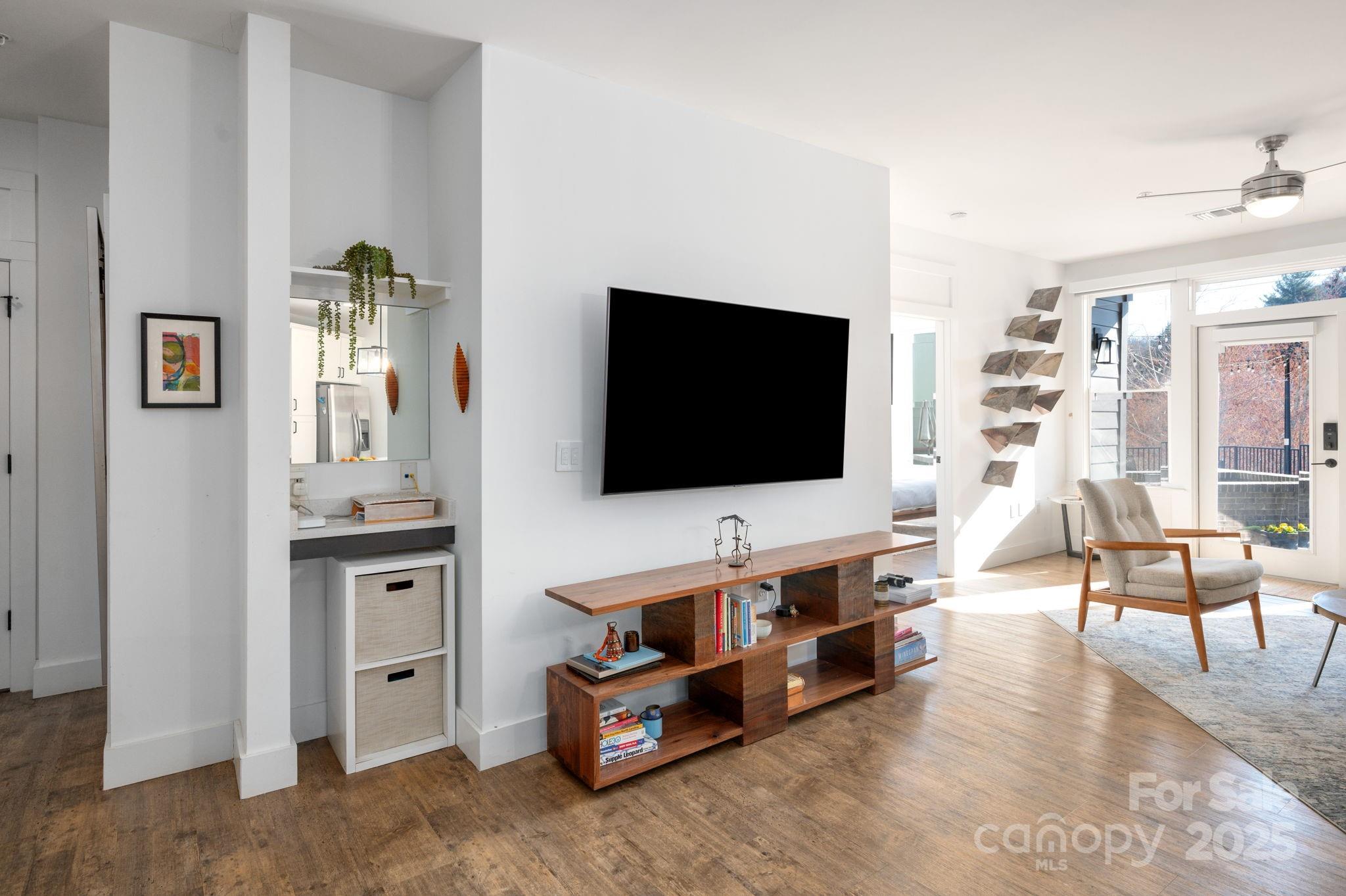 55 South Market - Residential