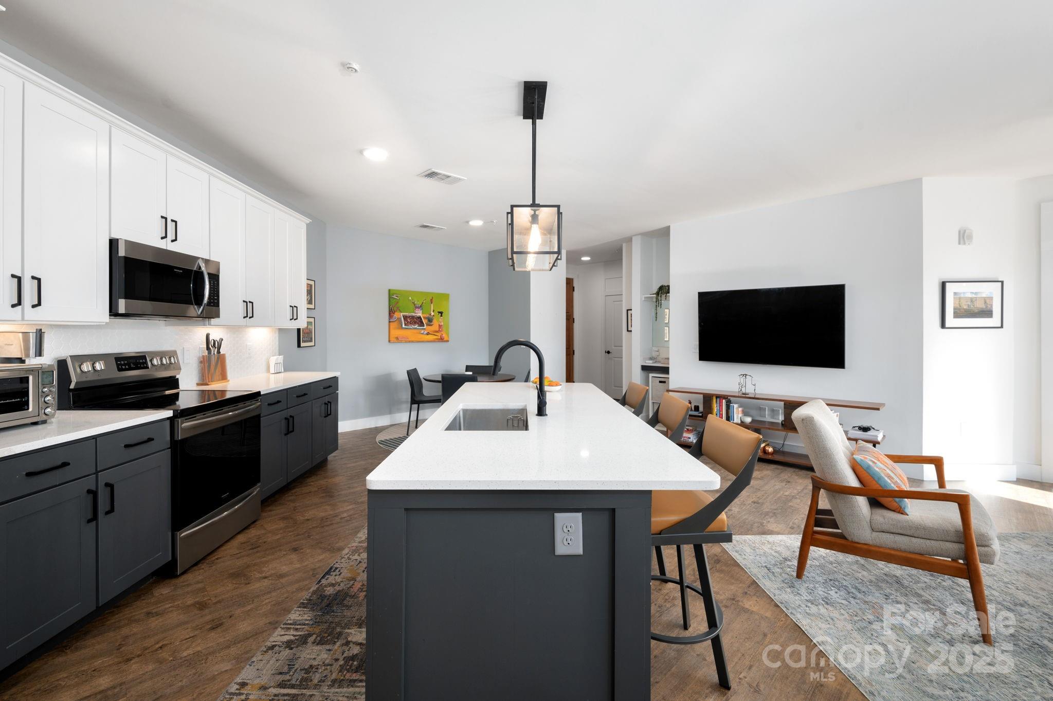 55 South Market - Residential