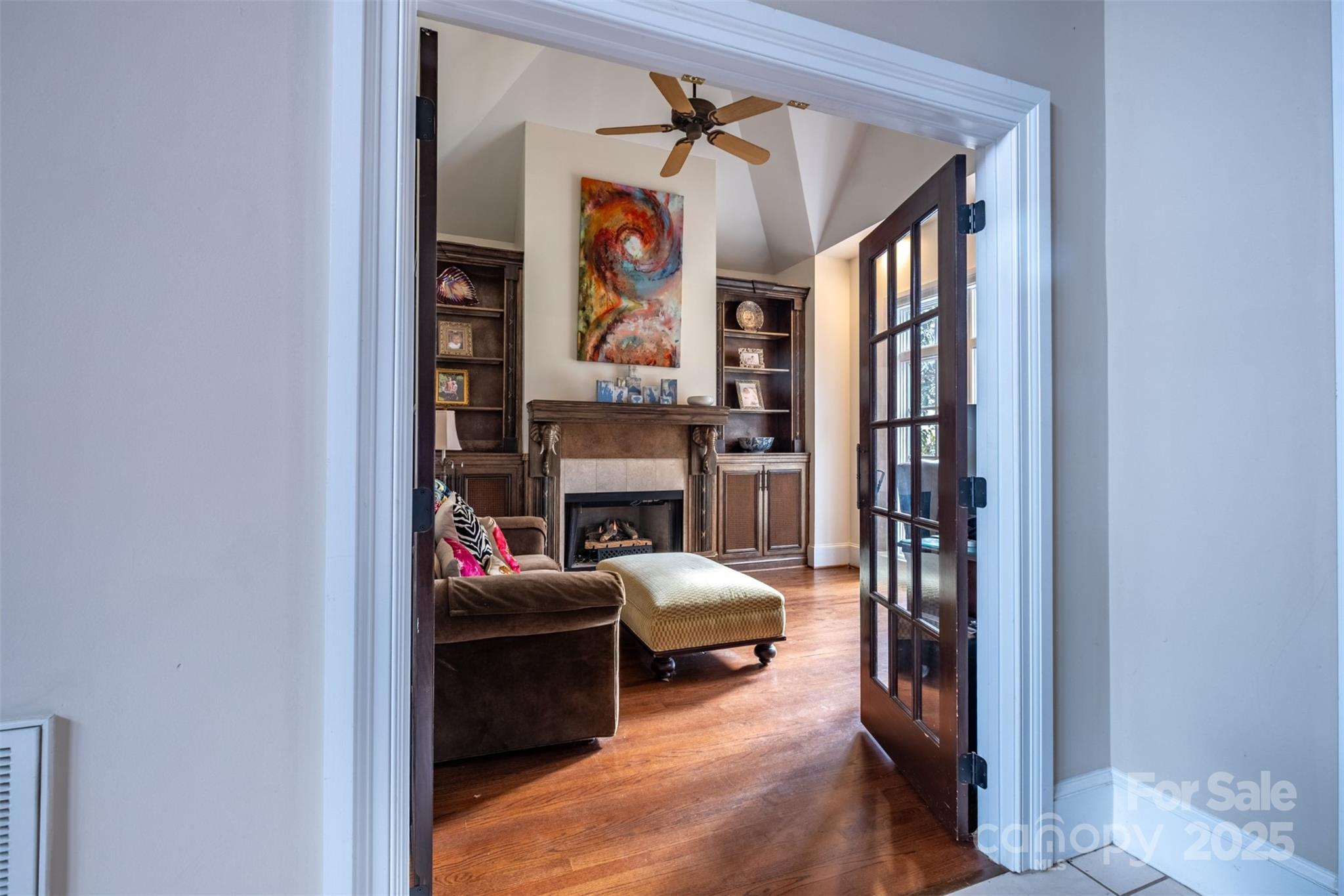 The Peninsula - Residential