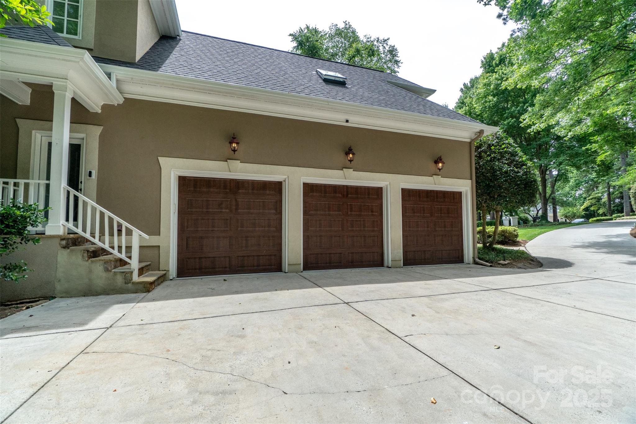 The Peninsula - Residential