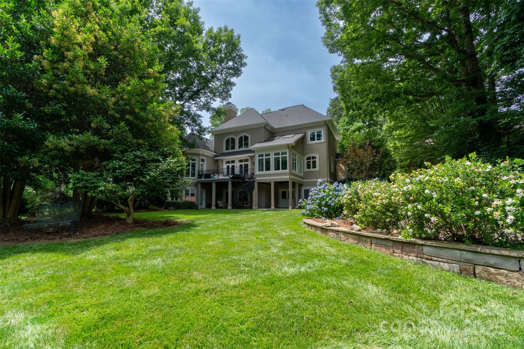 The Peninsula - Residential