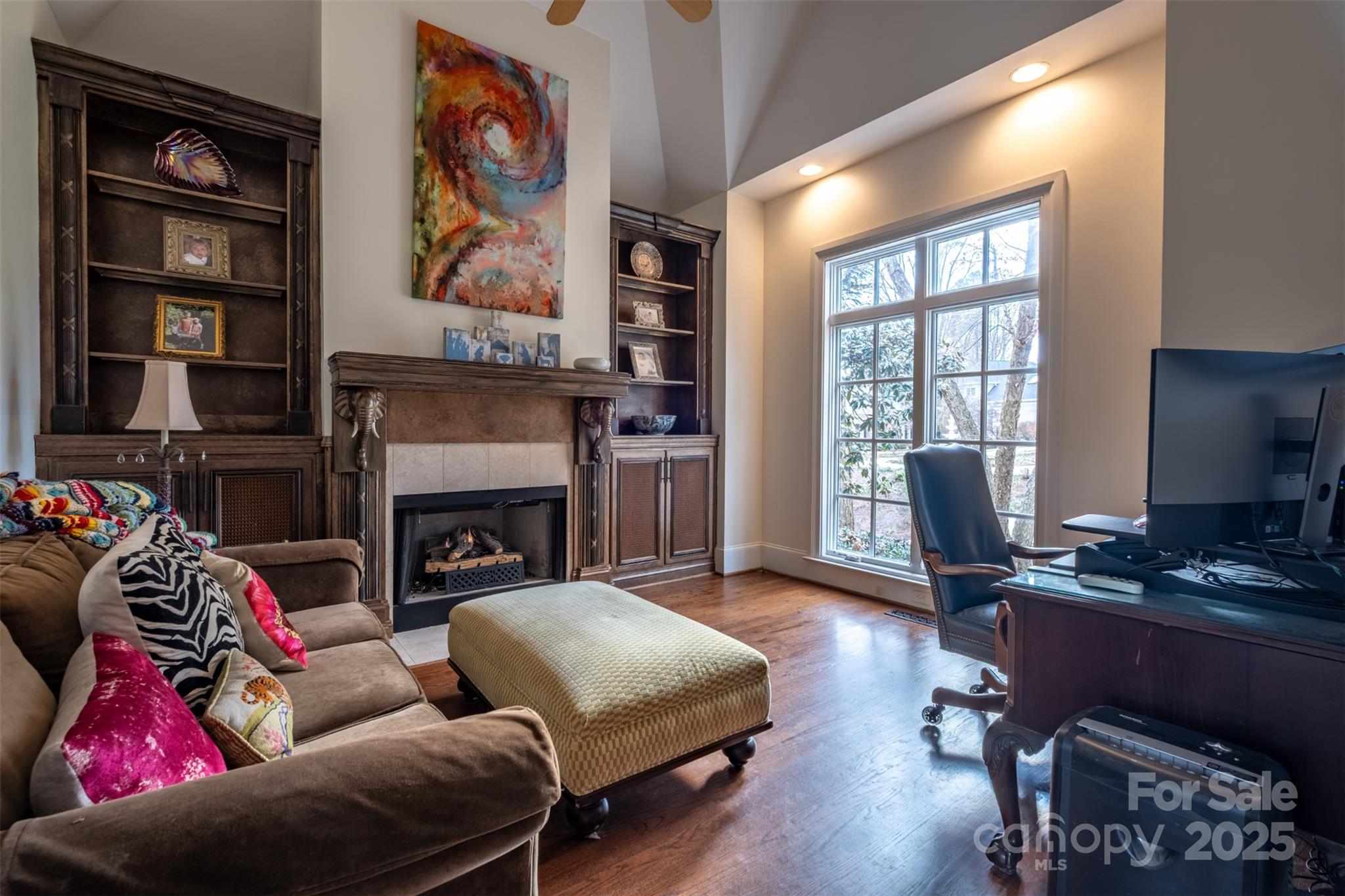 The Peninsula - Residential