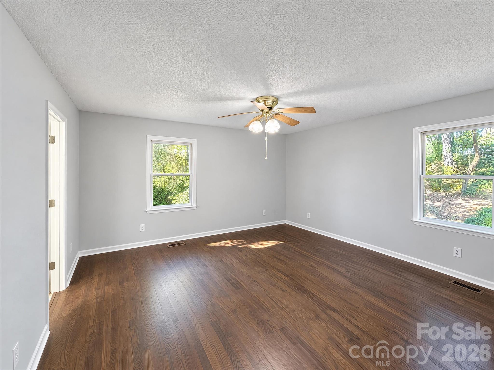 6837 Lowesville Lane
