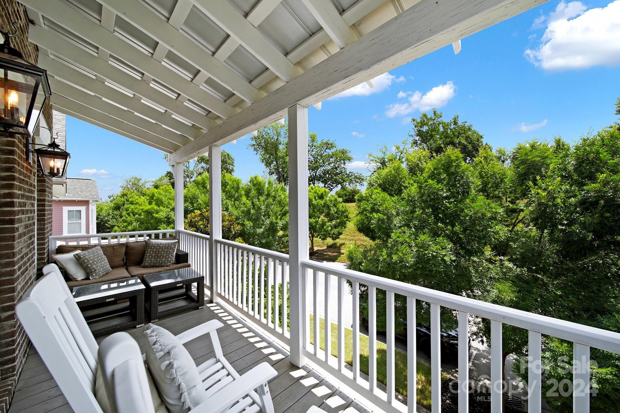 Riverwalk - Residential