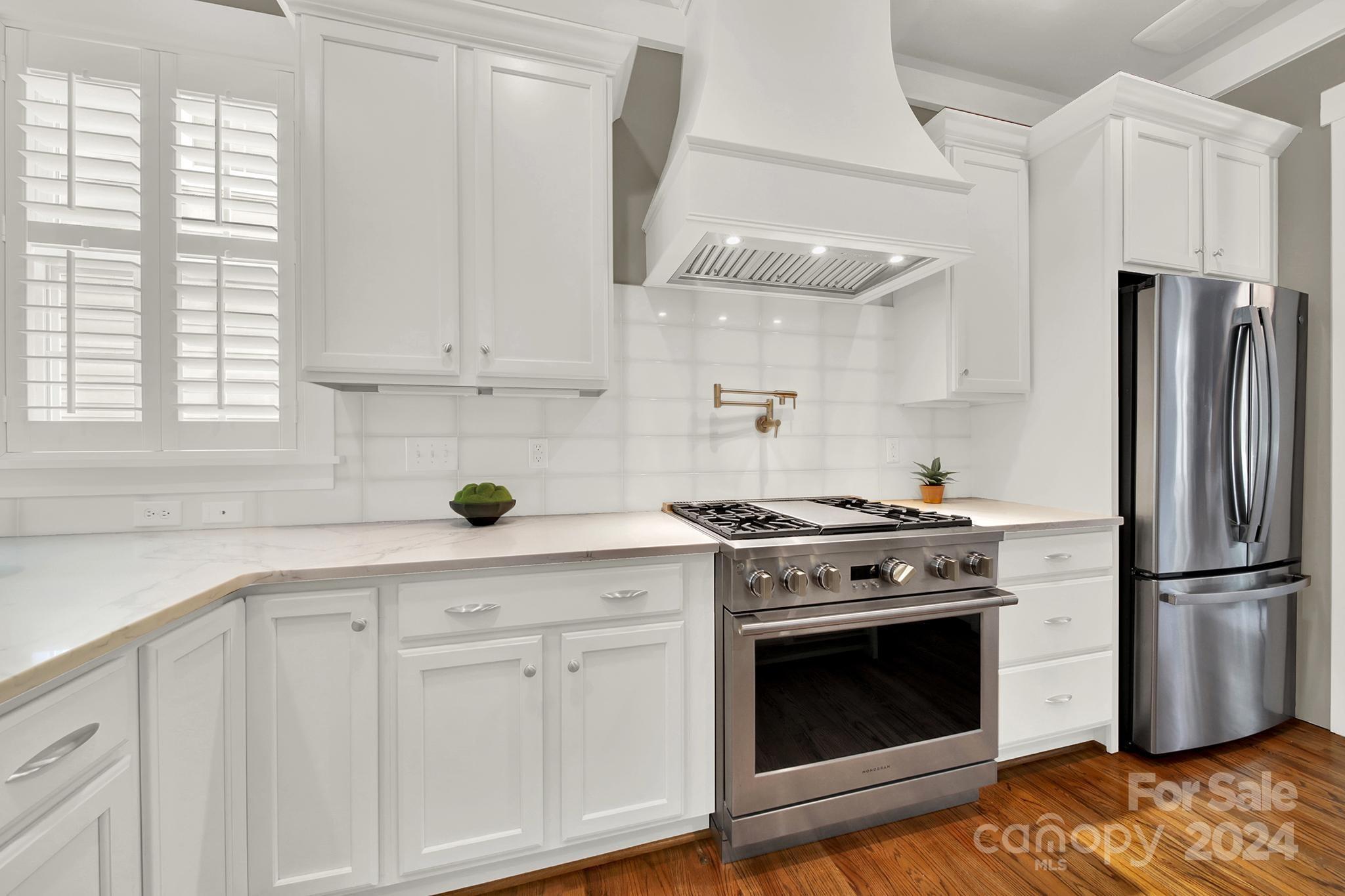 Riverwalk - Residential