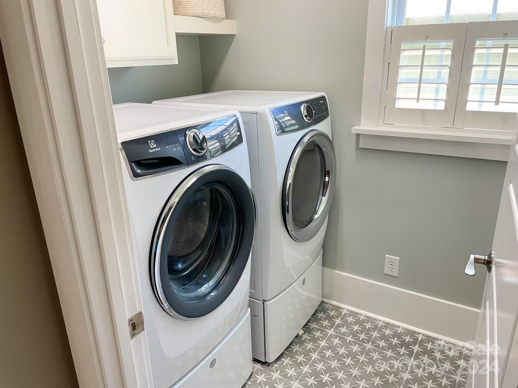 Riverwalk - Residential