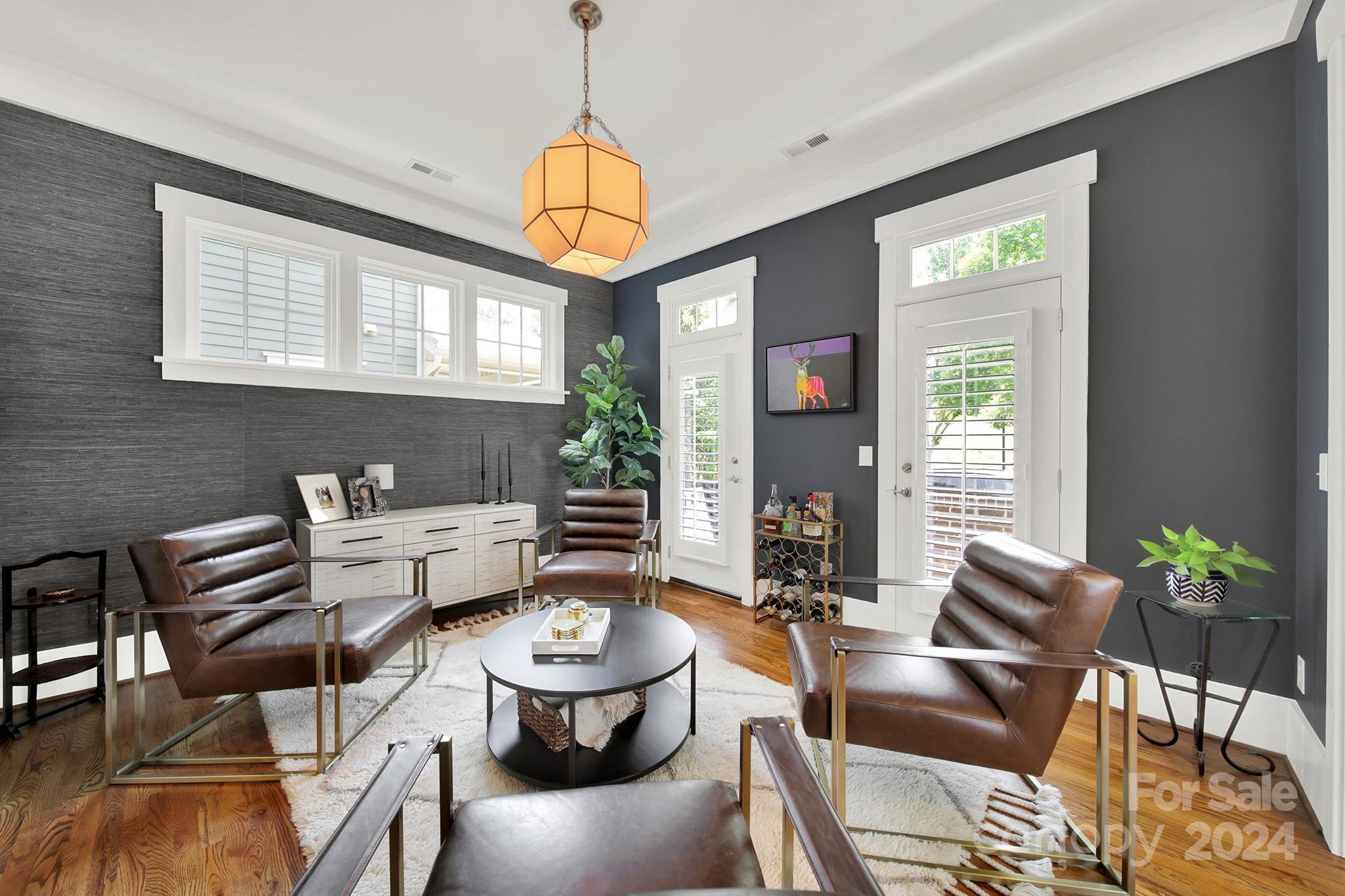 Riverwalk - Residential