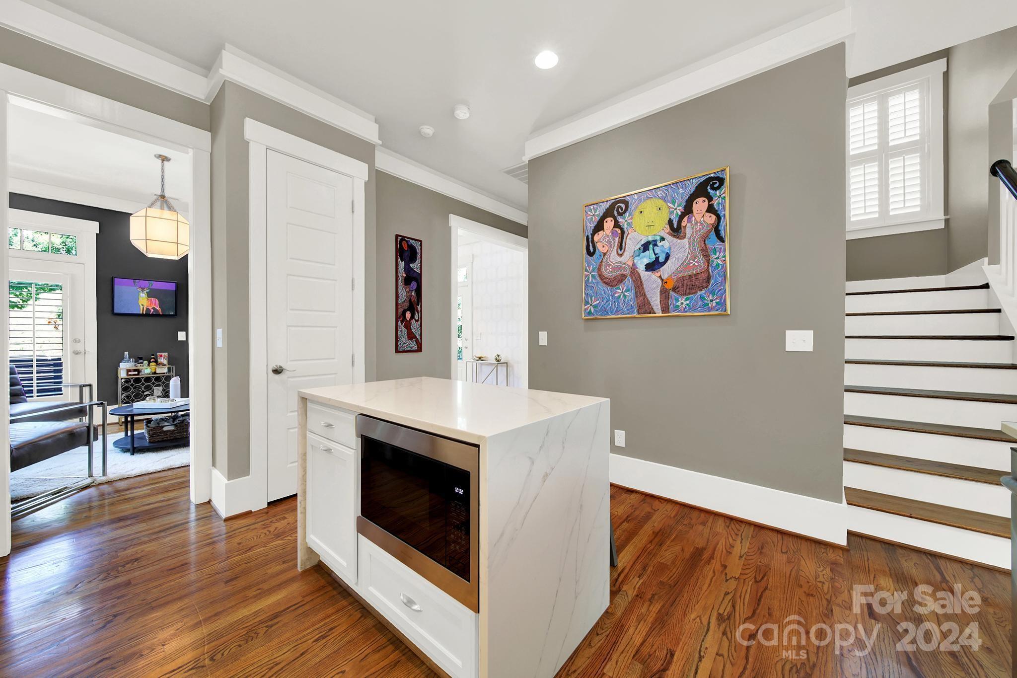 Riverwalk - Residential