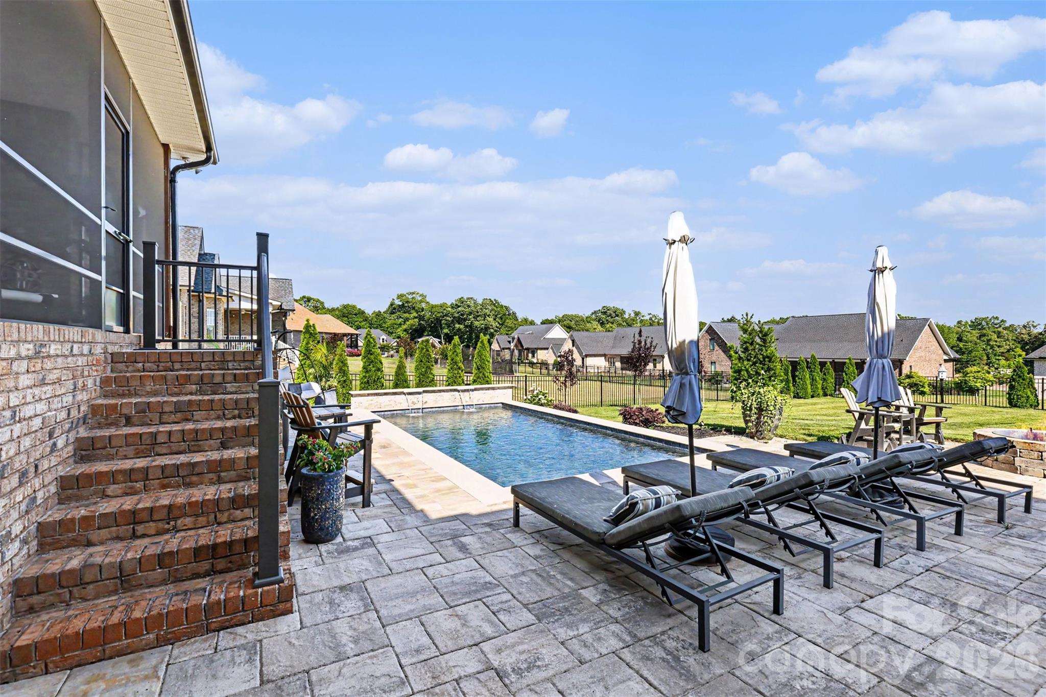 2952 Mehling Drive