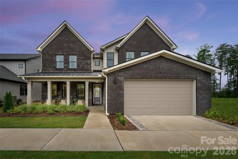 Photo of 113 Windy Dell Drive, Tega Cay, SC 29708 (MLS # 4403996)