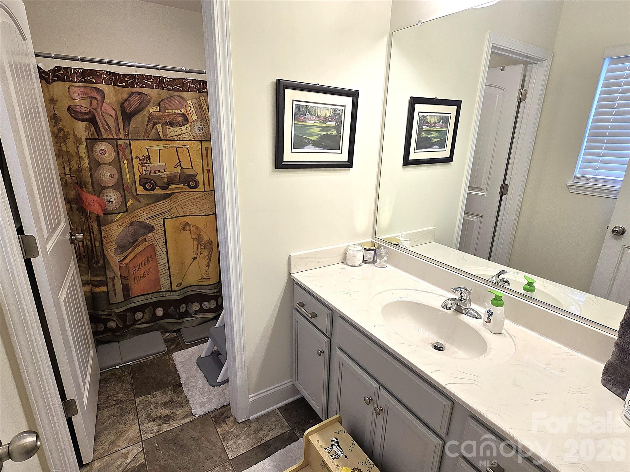 Twin Oaks - Residential