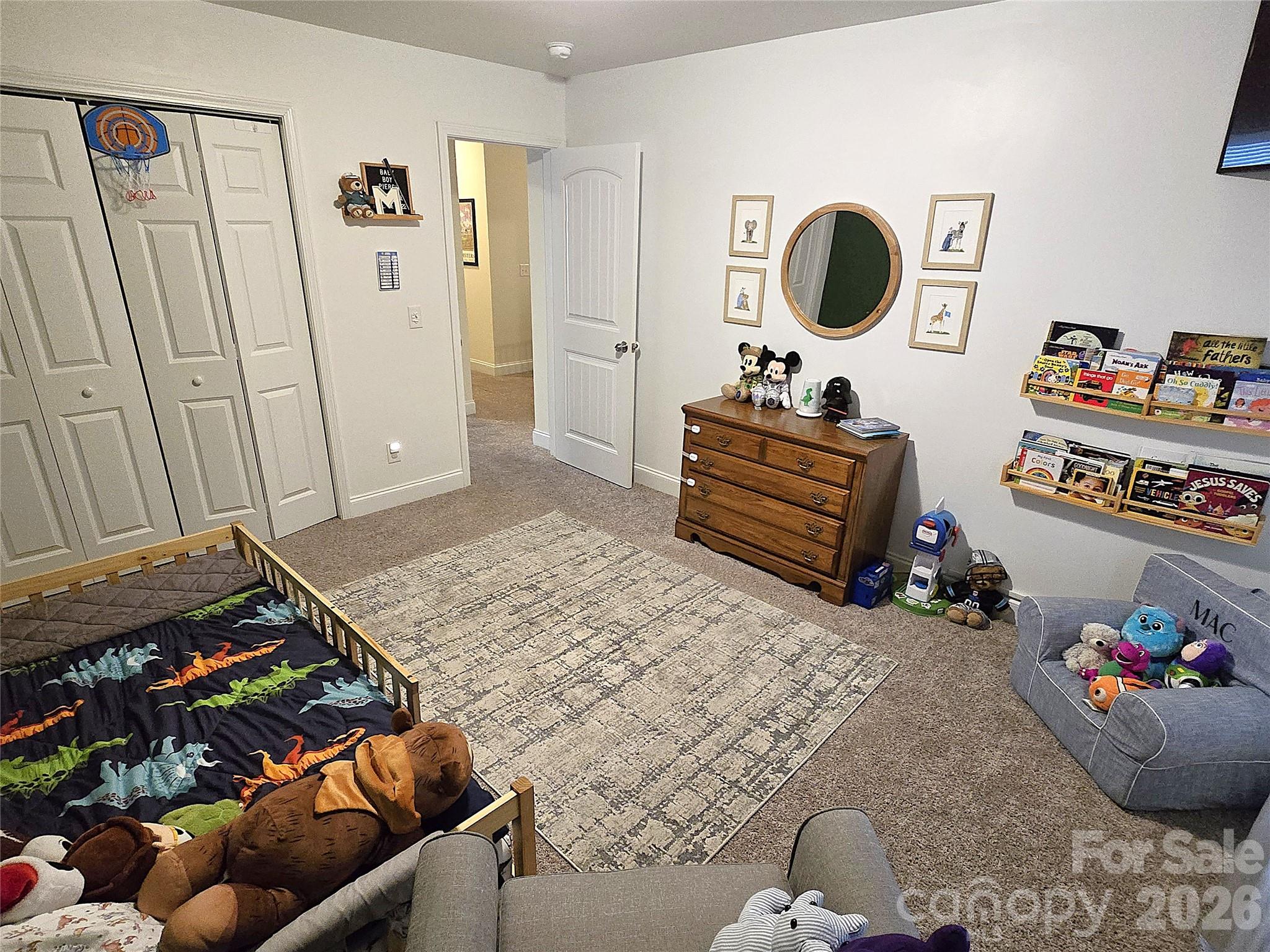 Twin Oaks - Residential