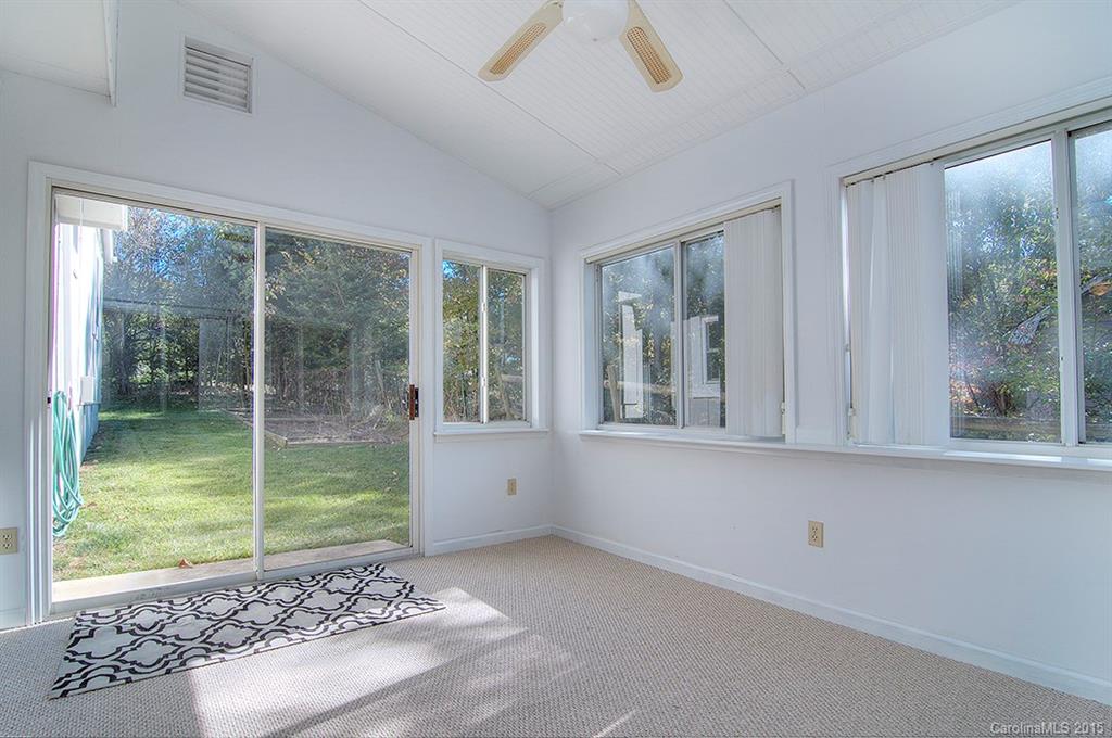 Tega Cay - Residential