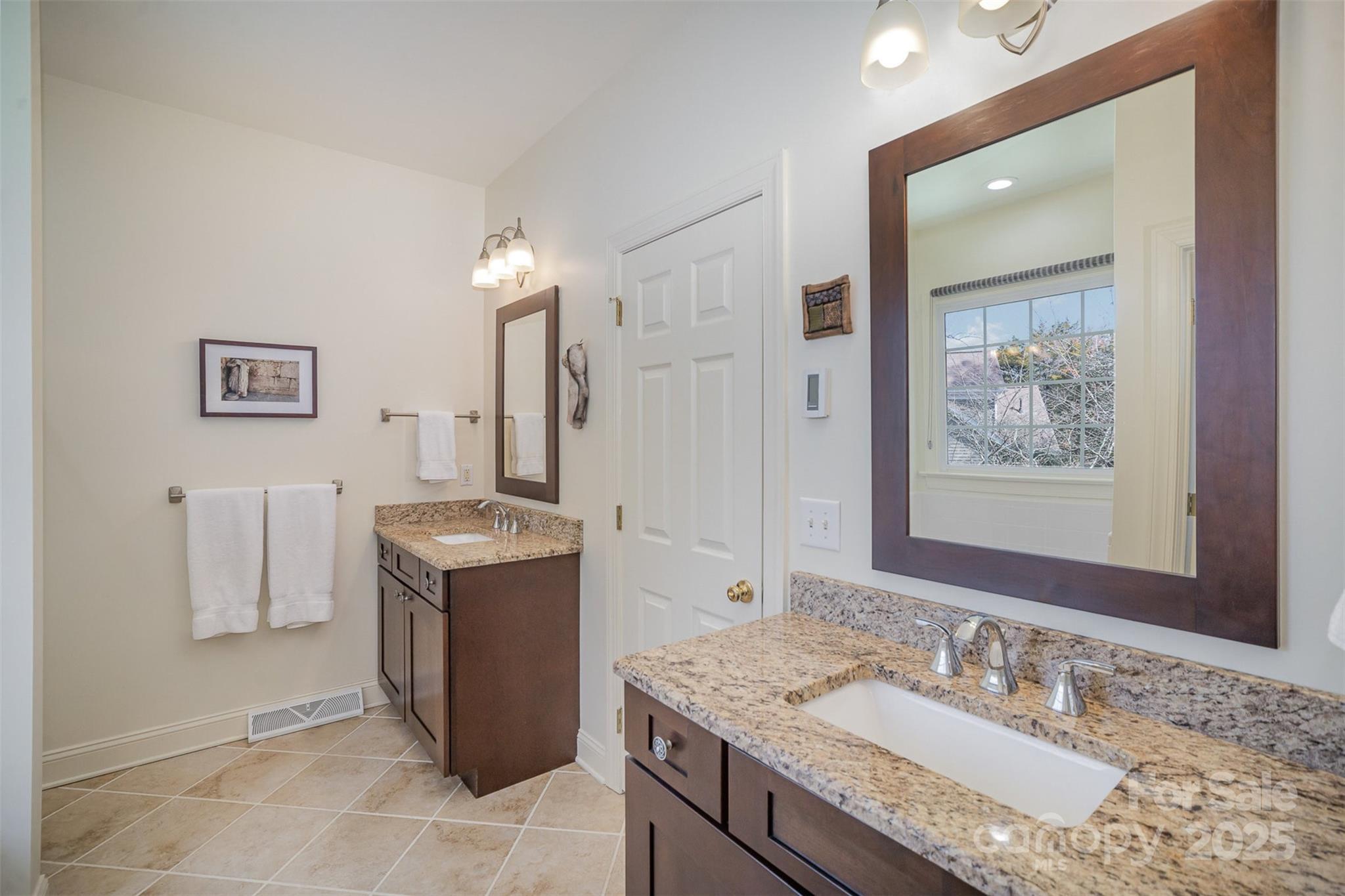 Orchid Hill - Residential