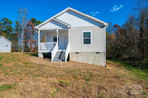 A home in Hickory