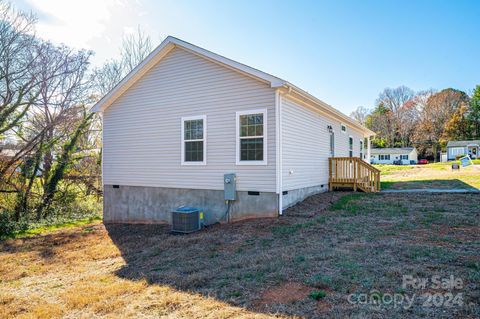 A home in Hickory