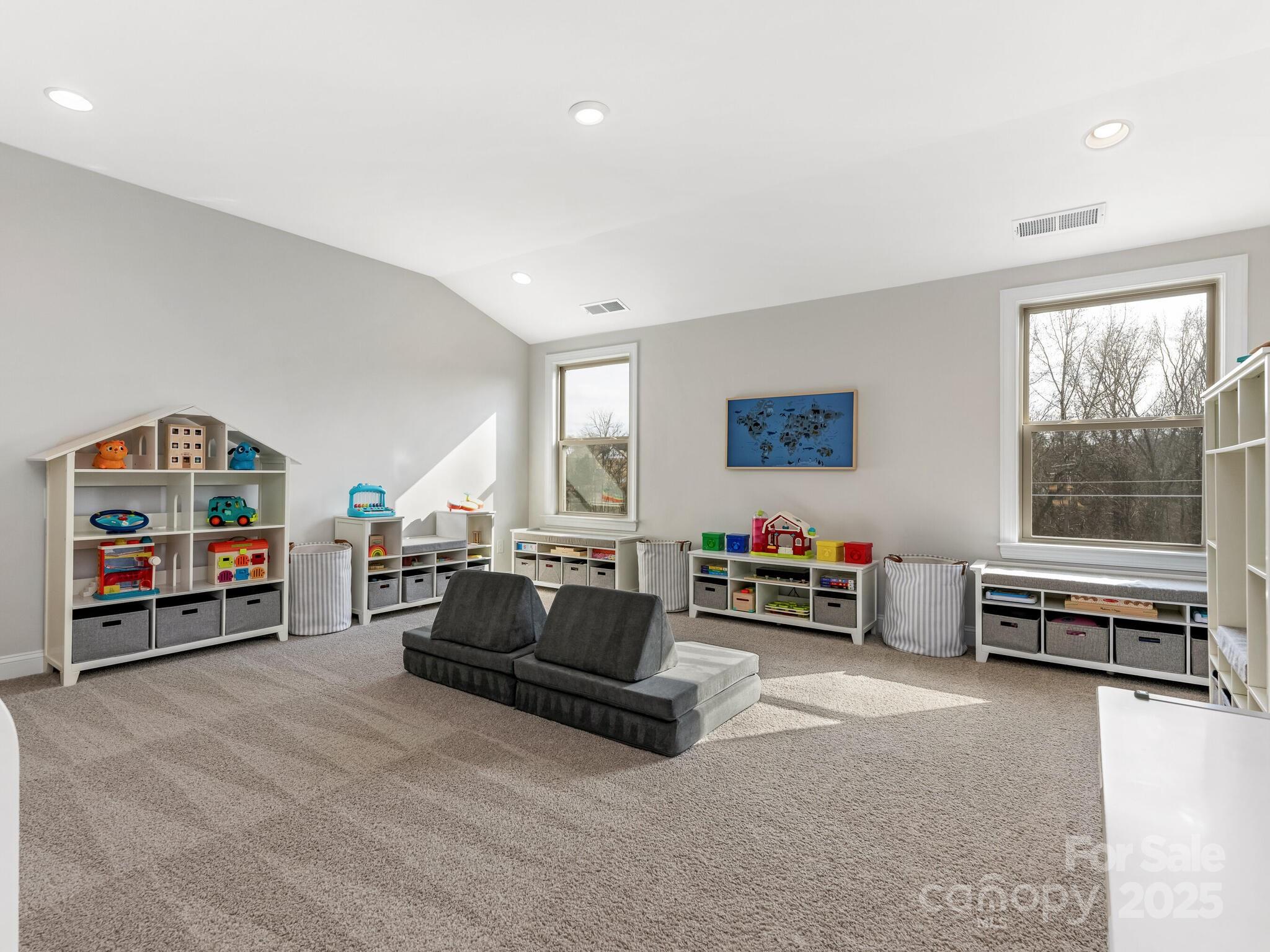 The Estates At Covington - Residential