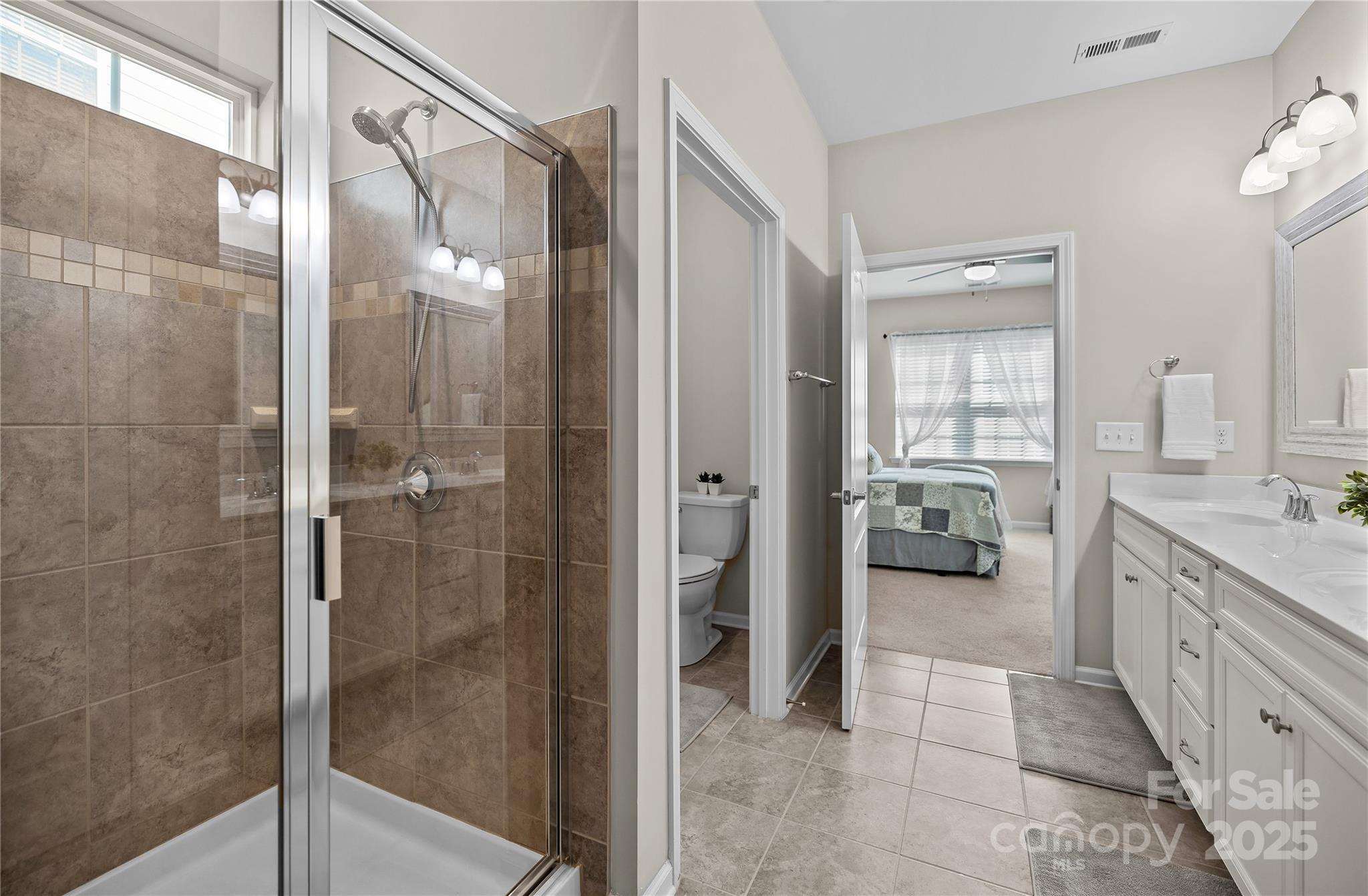 Summerhouse at Paddlers Cove - Residential