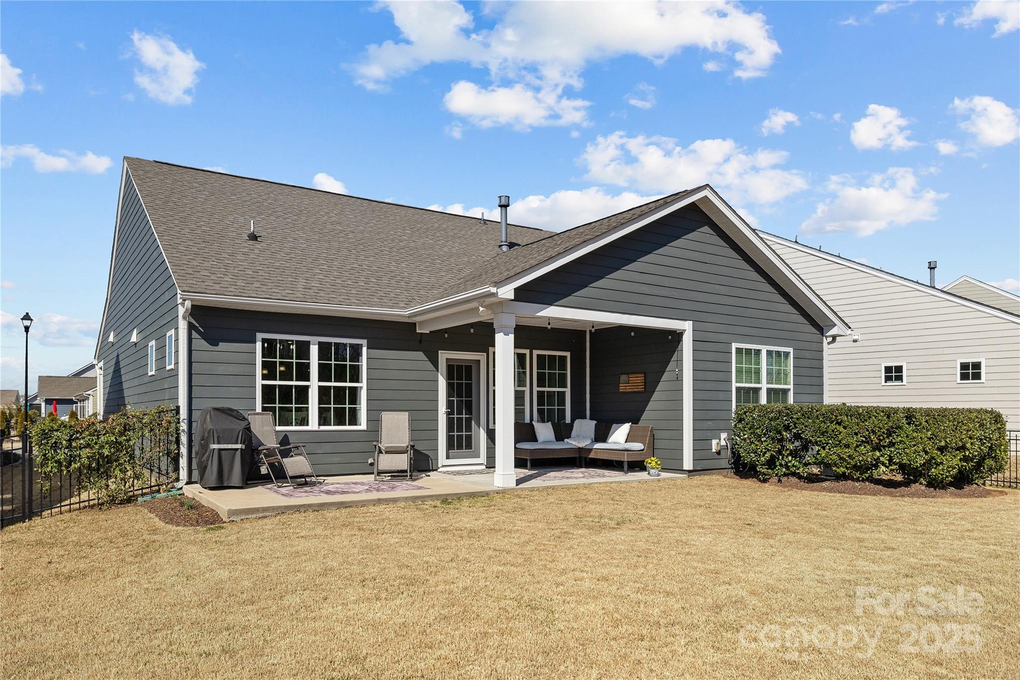 Summerhouse at Paddlers Cove - Residential