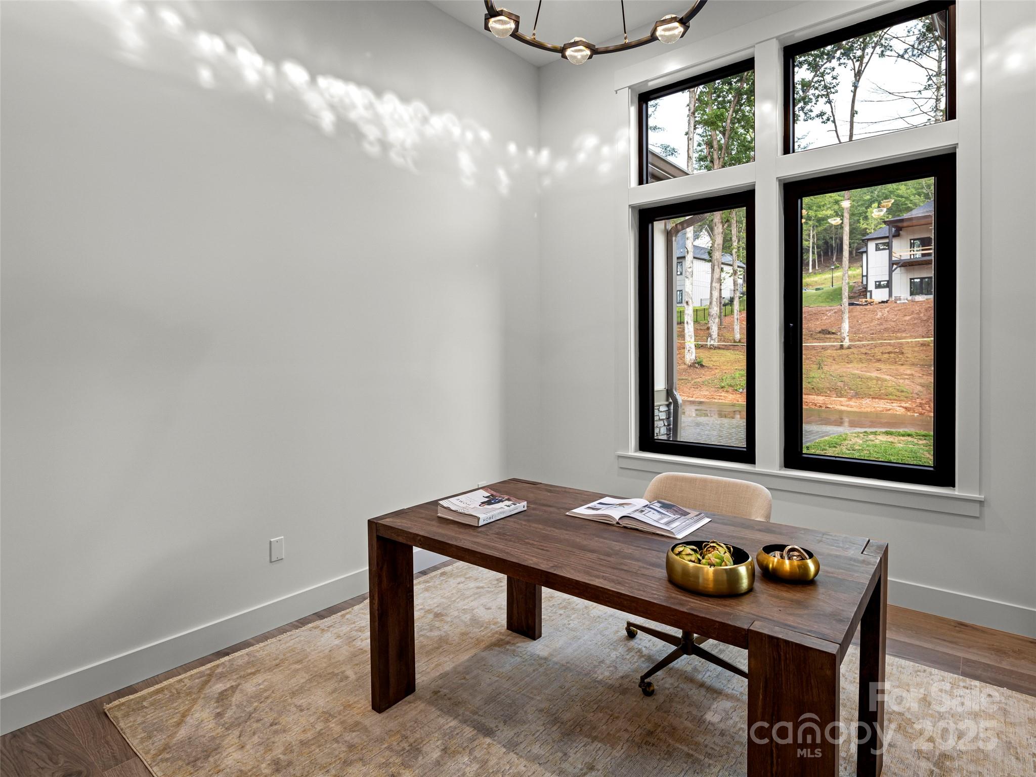 Horse Shoe Cove - Residential