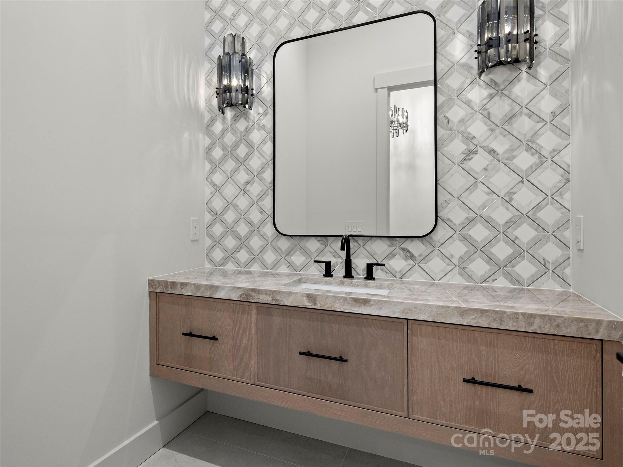 Horse Shoe Cove - Residential