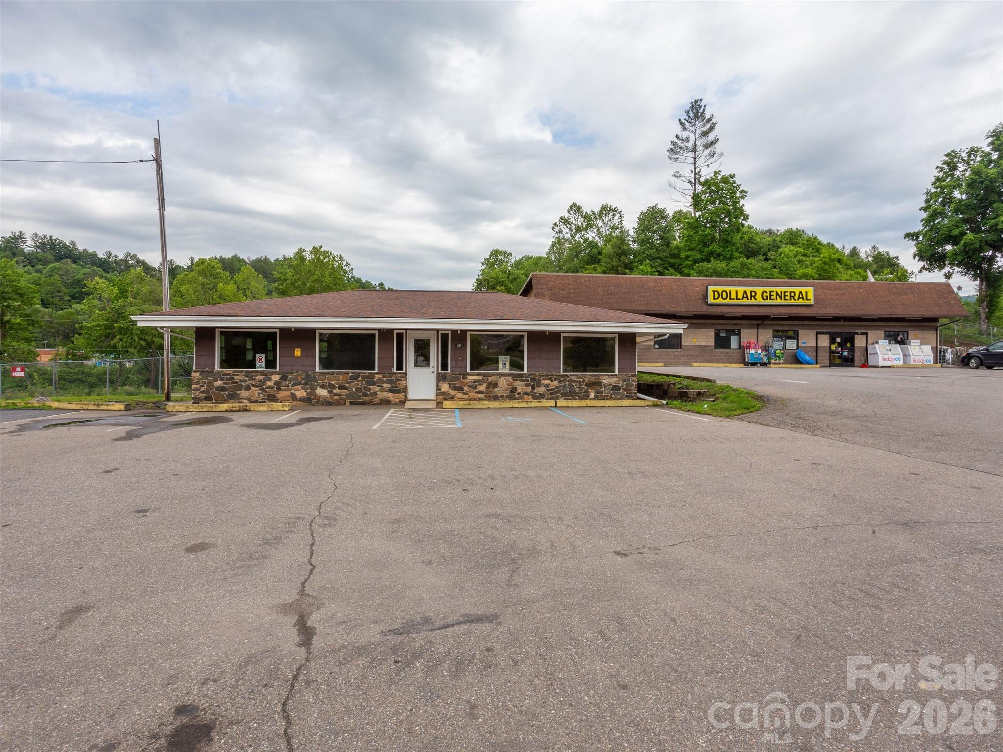 395 Crimson Laurel Way, Bakersville, NC, 28705