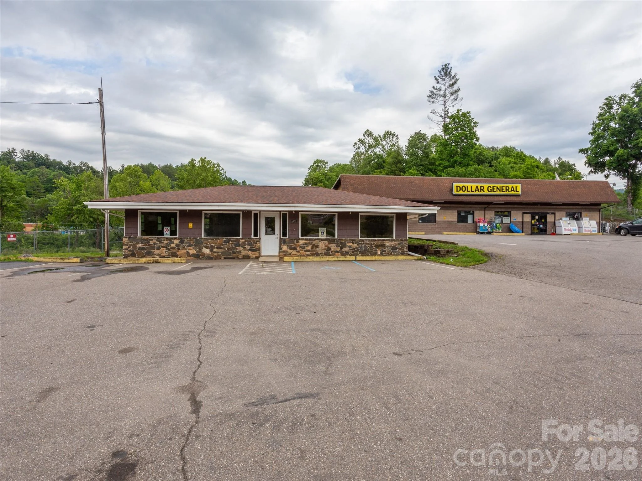 395 Crimson Laurel Way, Bakersville, NC, 28705