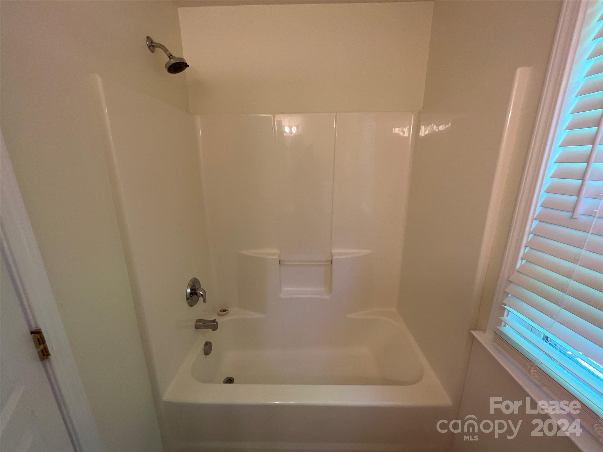 Tanners Creek - Residential Lease