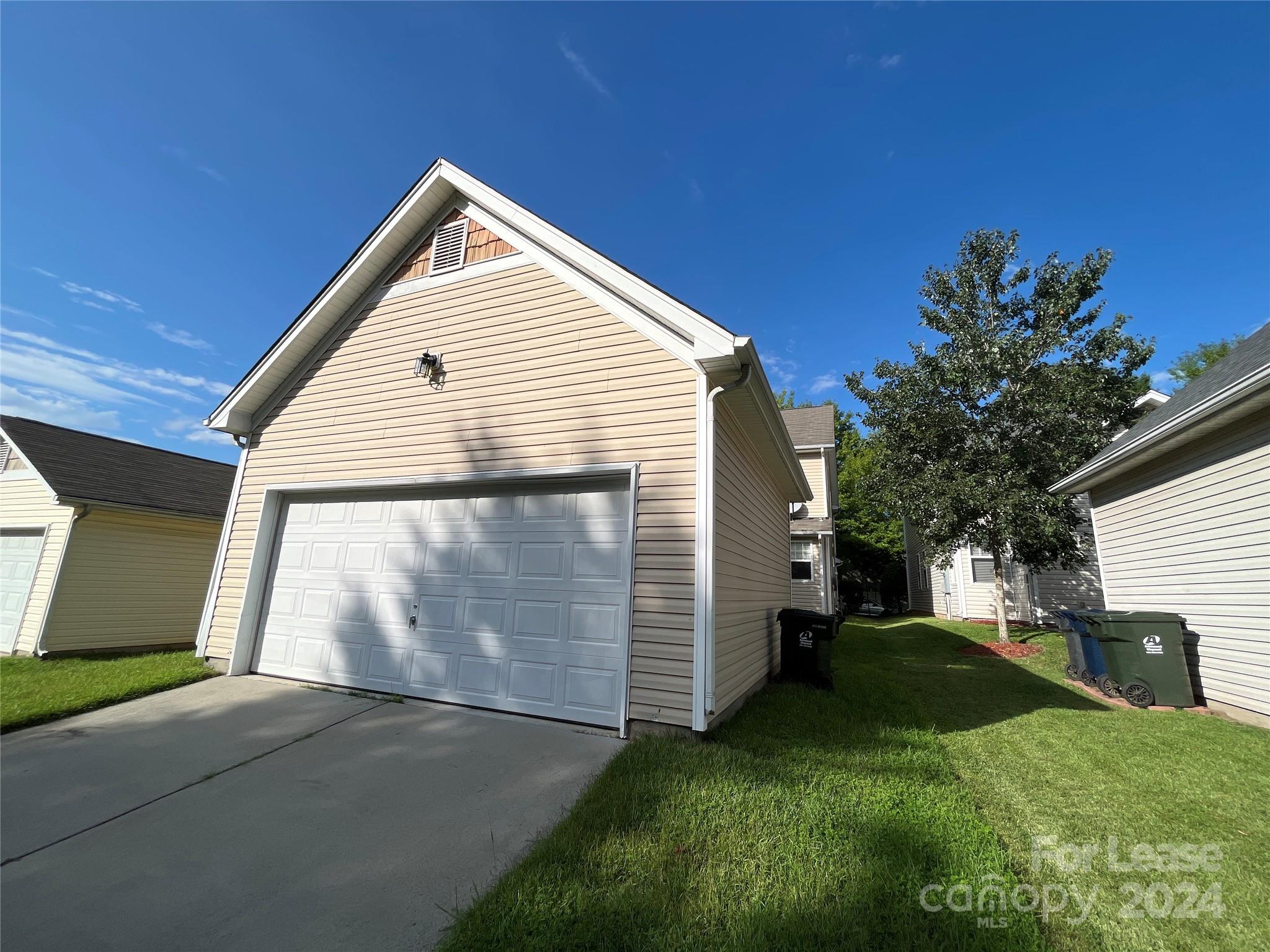 Tanners Creek - Residential Lease
