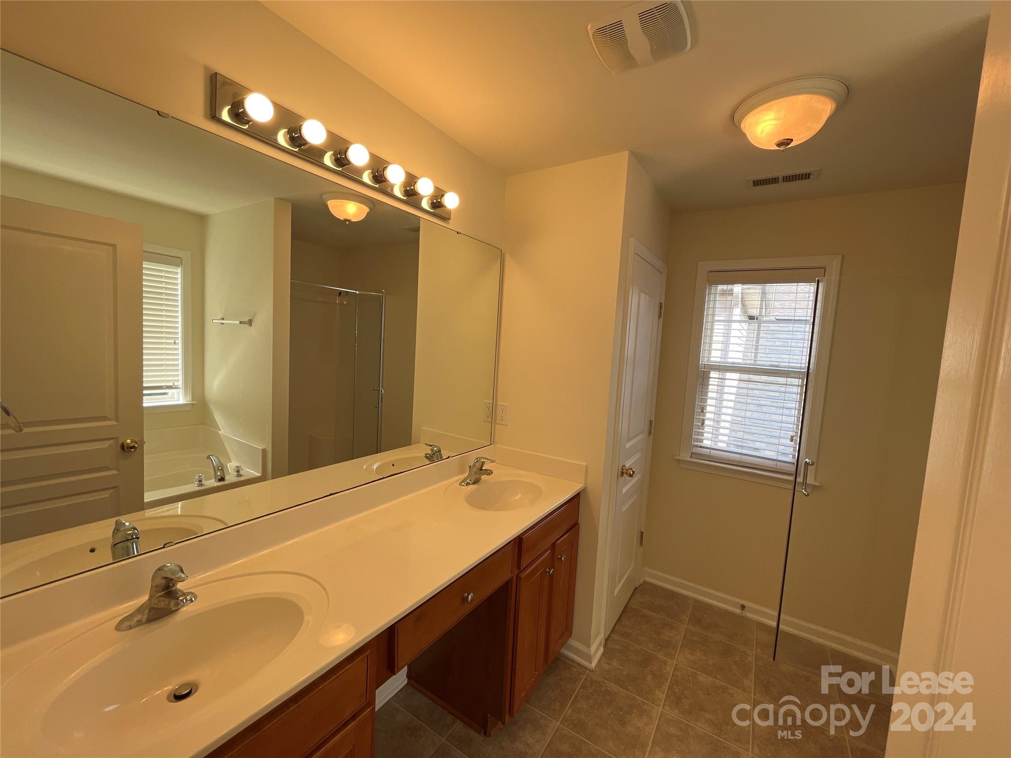 Tanners Creek - Residential Lease