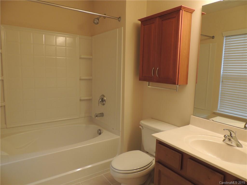 Oakbrooke - Residential Lease