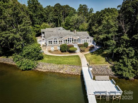 A home in Lake Wylie