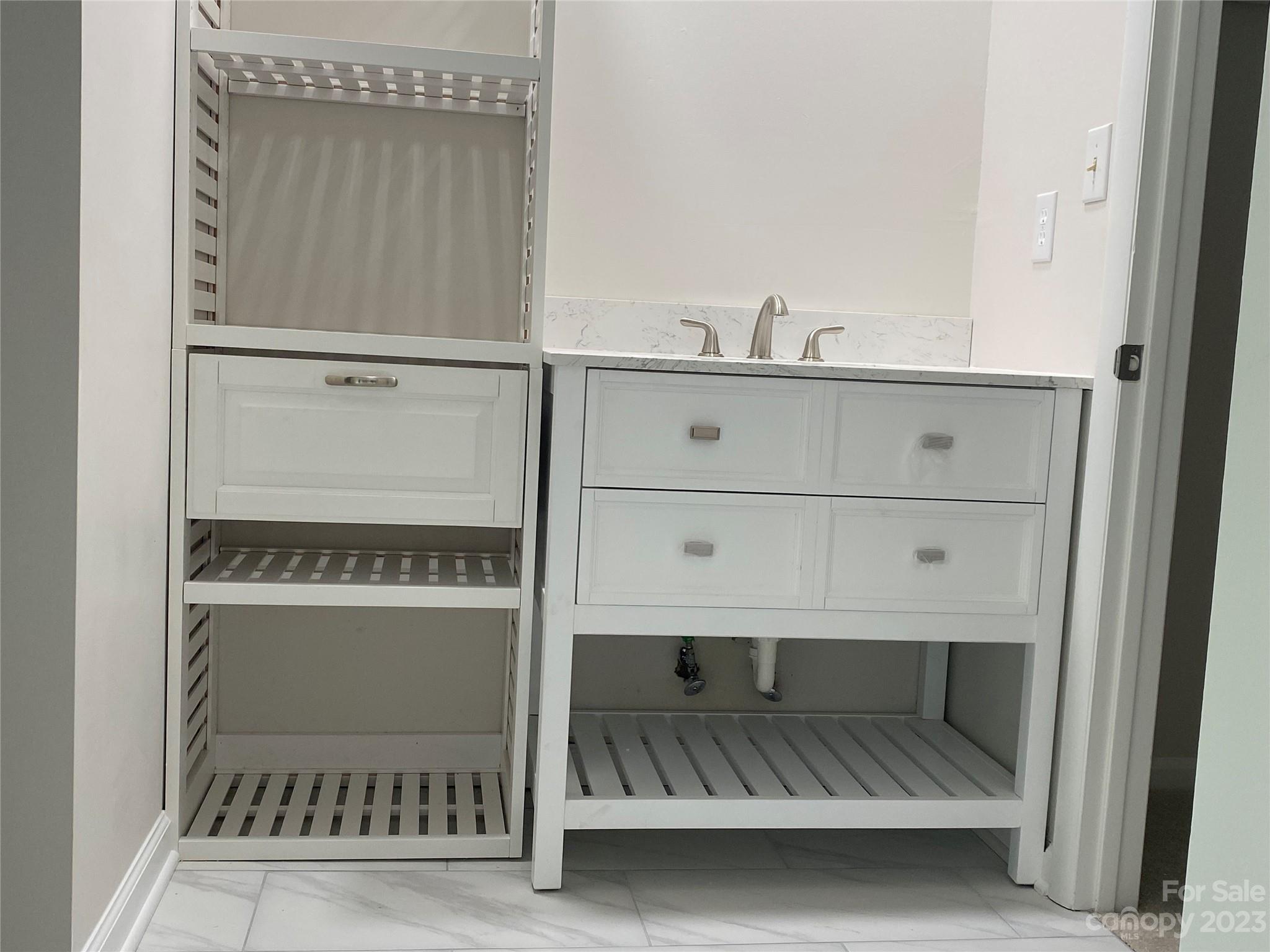 Cricket Lake - Residential