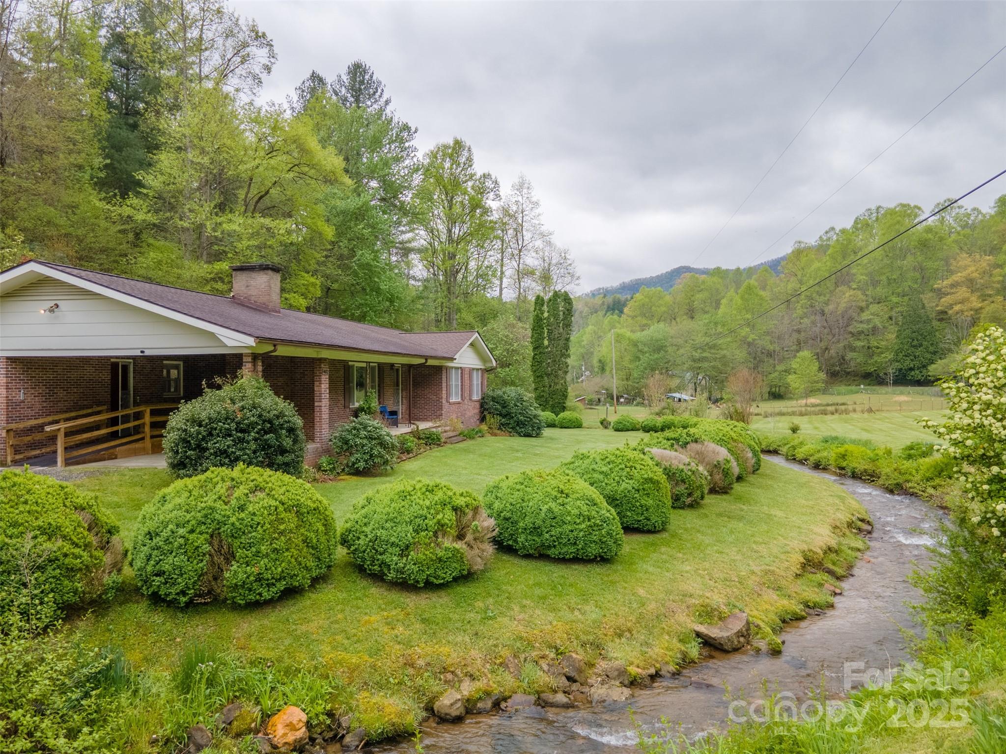 402 East Fork Road