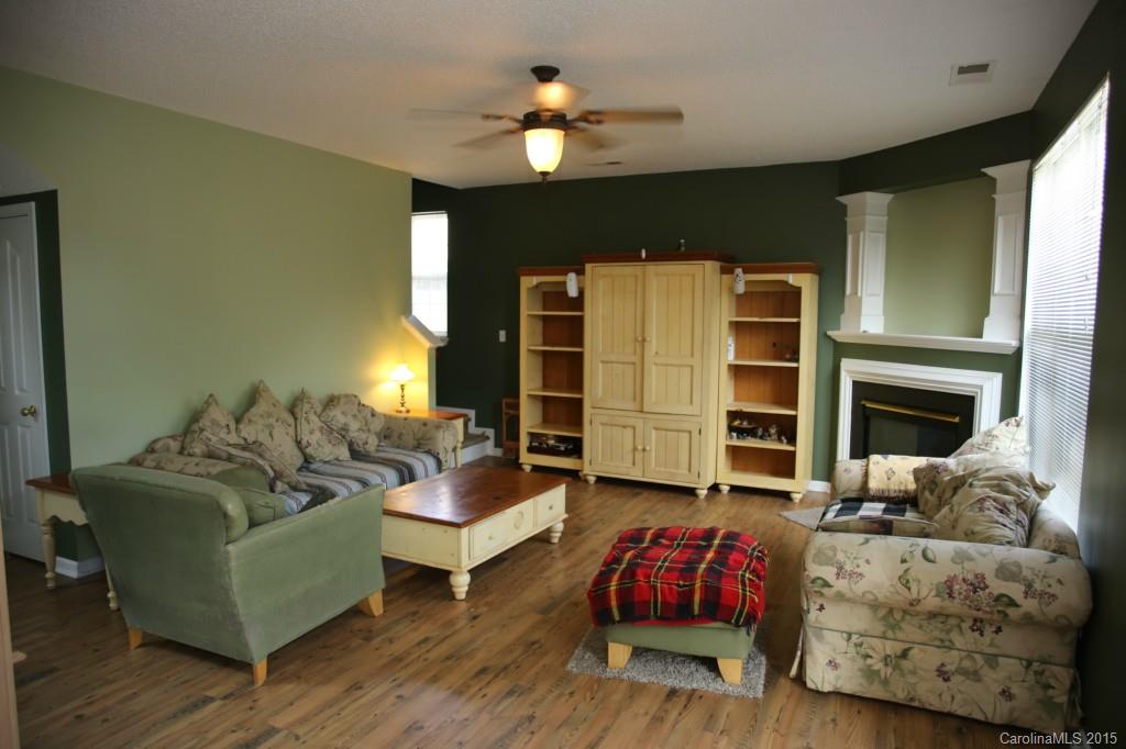 Stone Hollow - Residential