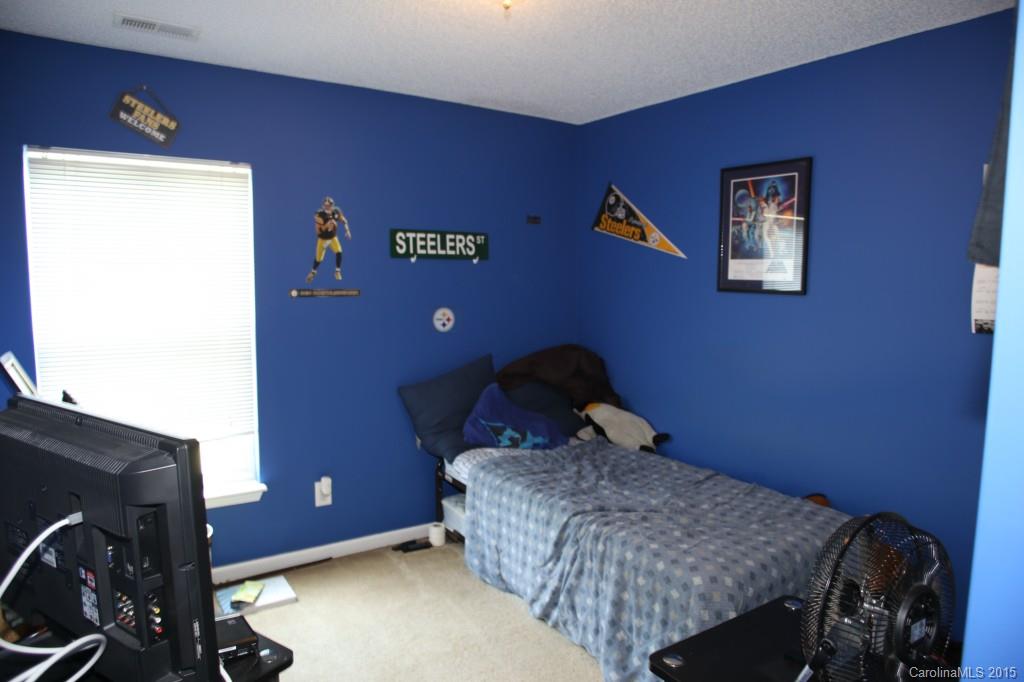 Stone Hollow - Residential