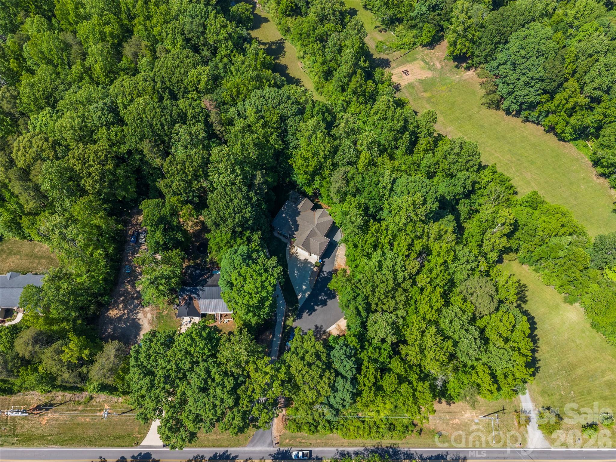 686 White Oaks Road