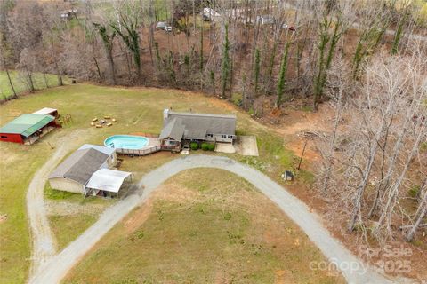 4859 Coxe Road Tryon NC 28782
