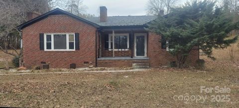 Photo of 4016 US 64 Highway, Rutherfordton, NC 28139 (MLS # 4330309)