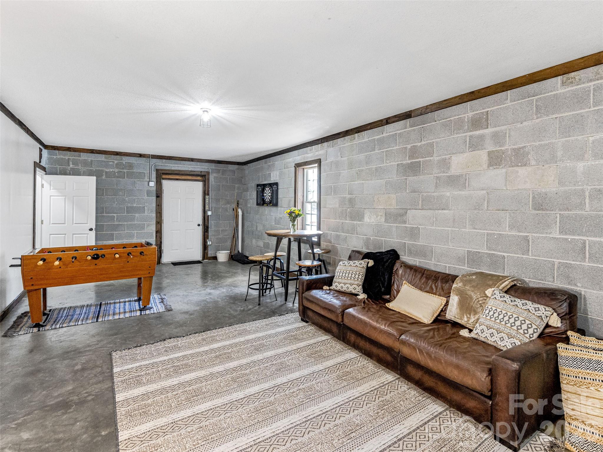 Rivercove - Residential