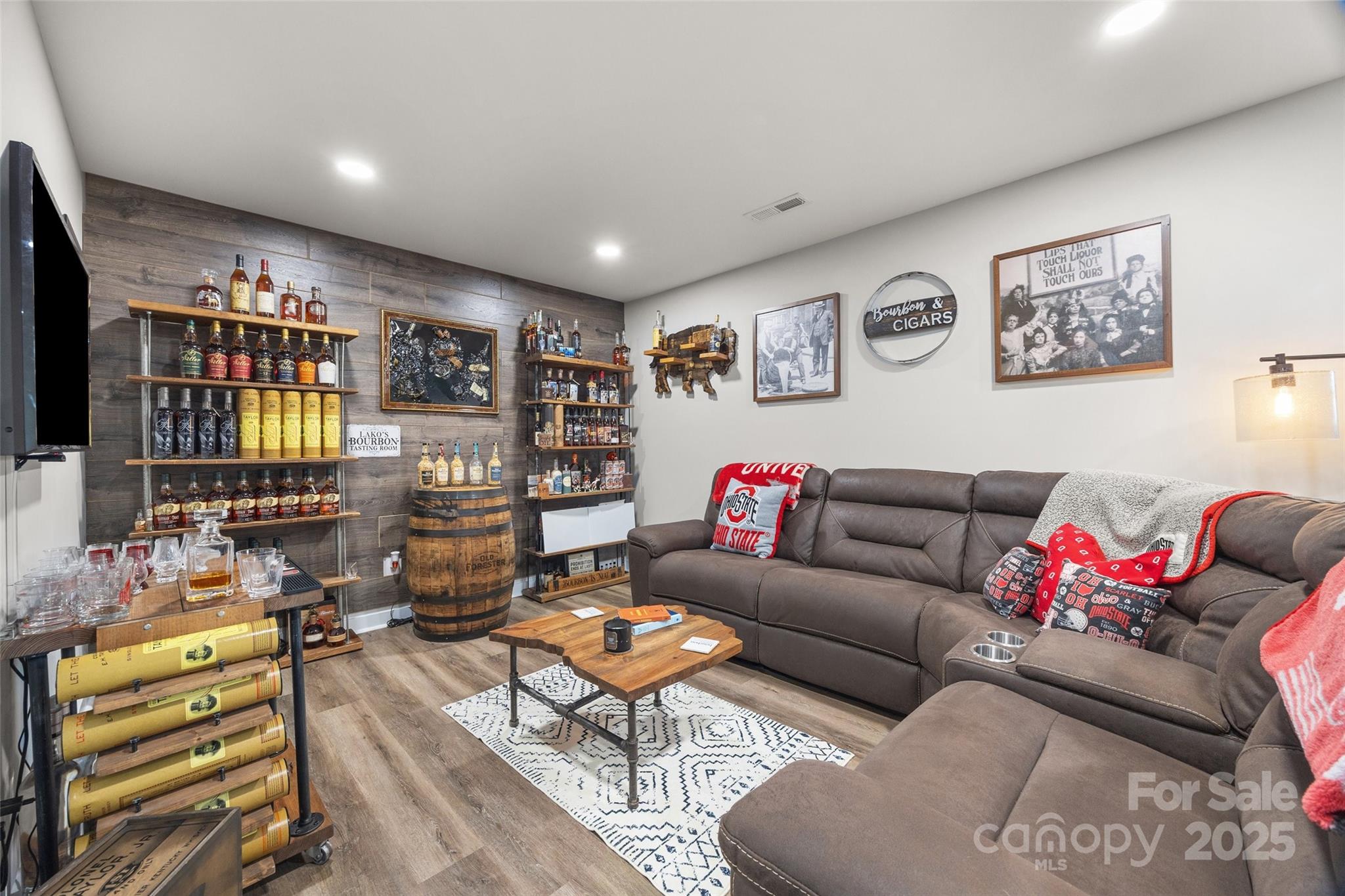 Stonetrace - Residential