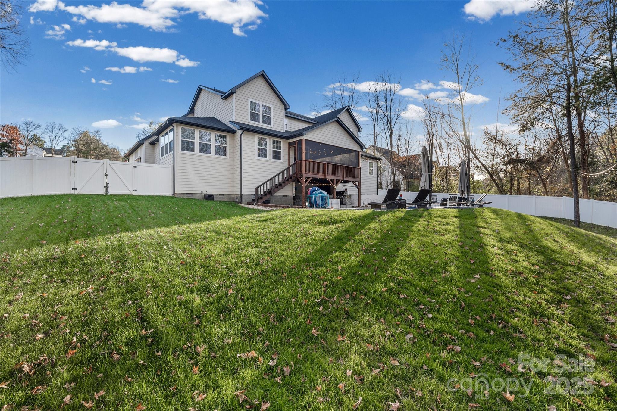 Stonetrace - Residential