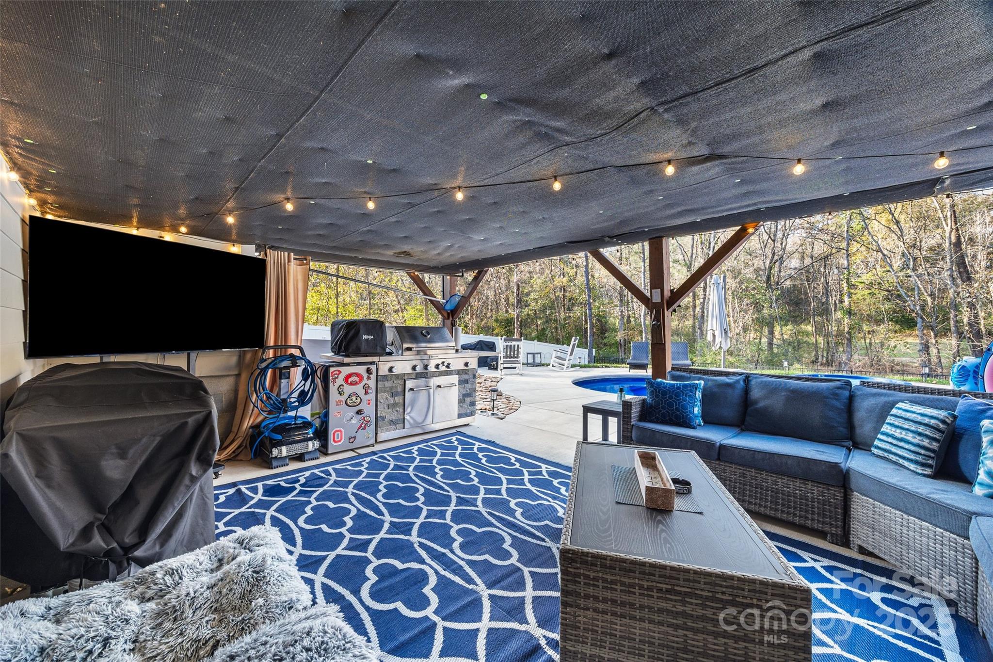 Stonetrace - Residential