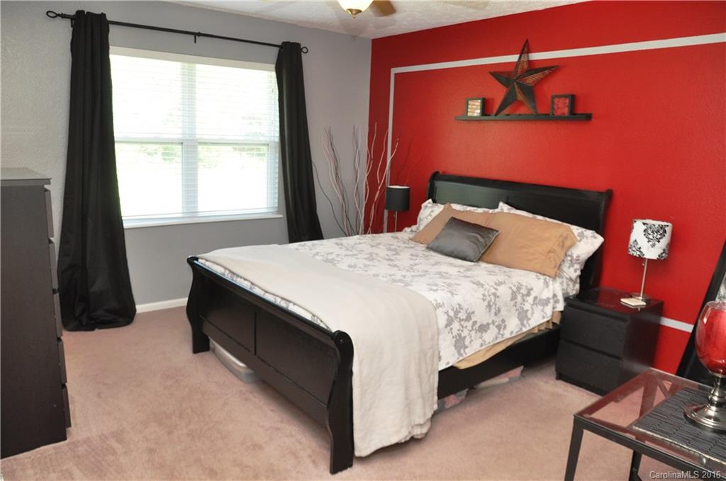 Hampton Glen - Residential