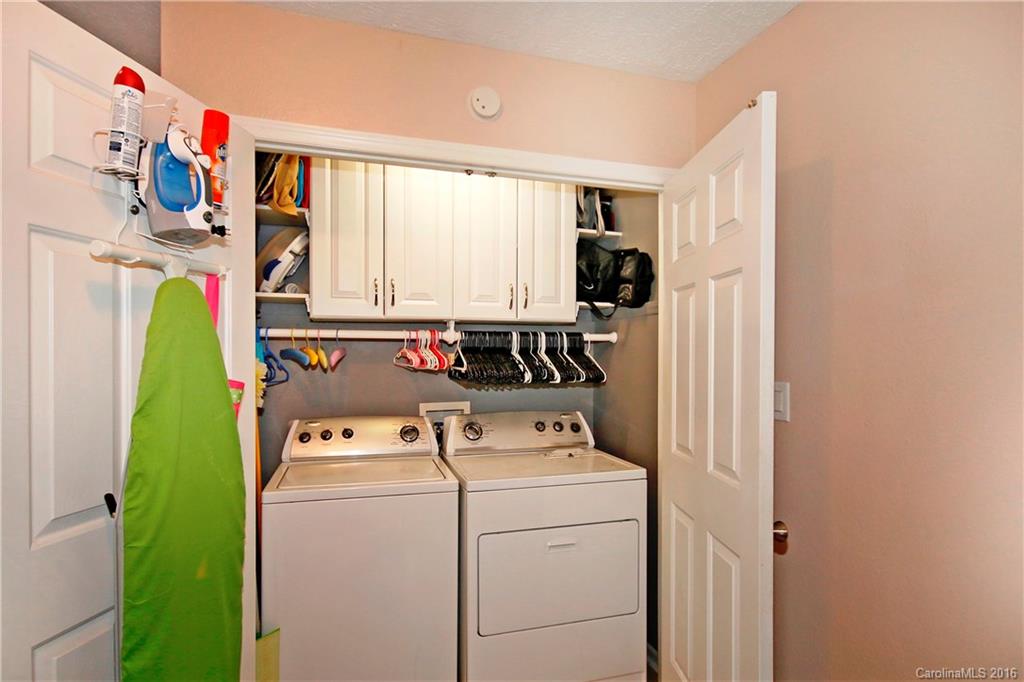 Hampton Glen - Residential