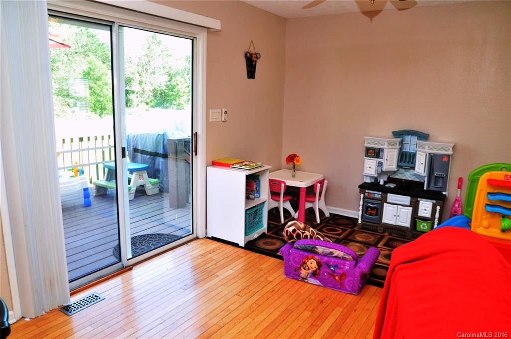 Hampton Glen - Residential