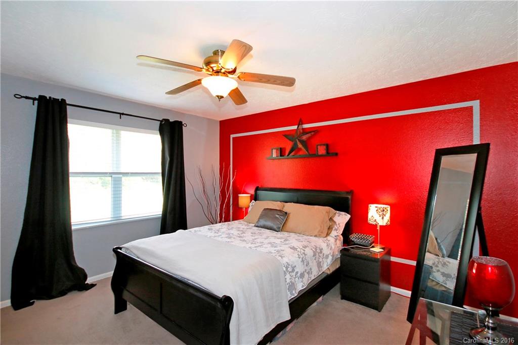 Hampton Glen - Residential