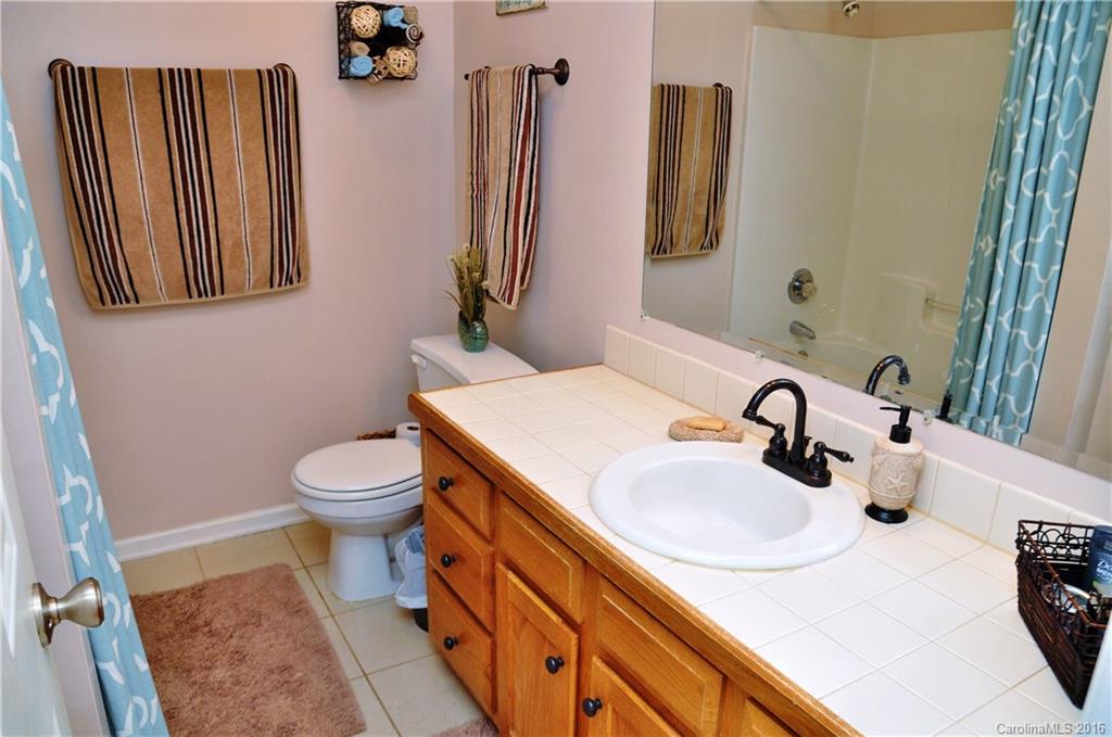 Hampton Glen - Residential